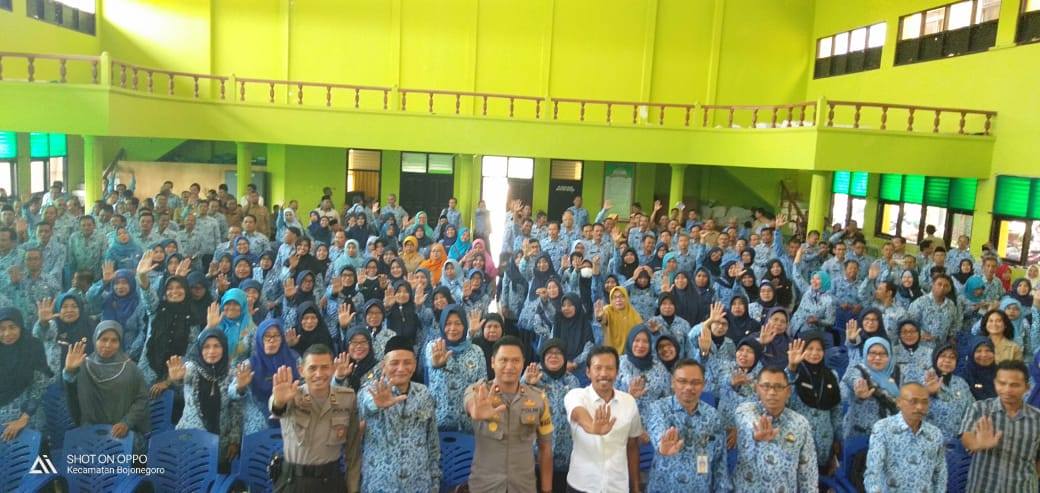 Foto : Stop Pungli di Dinas Pendidikan Kabupaten Bojonegoro, Selasa (17/09/2019).